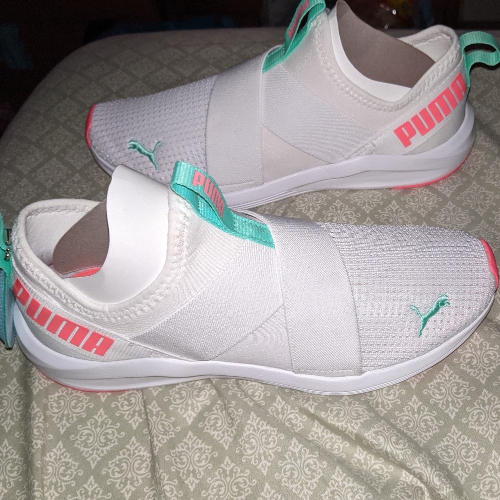 Puma On the Prowl Slip on shoes